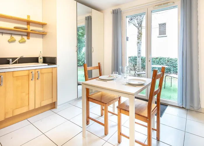 4 Vercors - Terrasse Et Parking Prive Apartment *